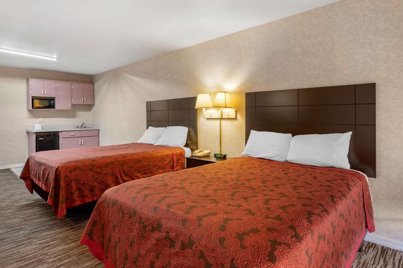 Rodeway Inn Clearwater-Largo Eksteriør billede
